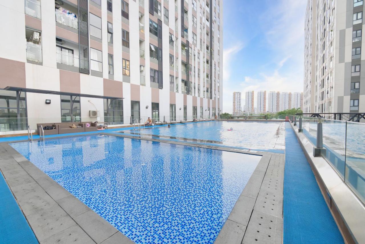 Cozy Private Bedroom In A Luxury 2Br Condo Ho Chi Minh City Bagian luar foto